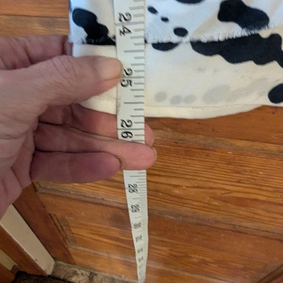 Black and White Strapless Ruched Bodycon Dress - Picture 7 of 9